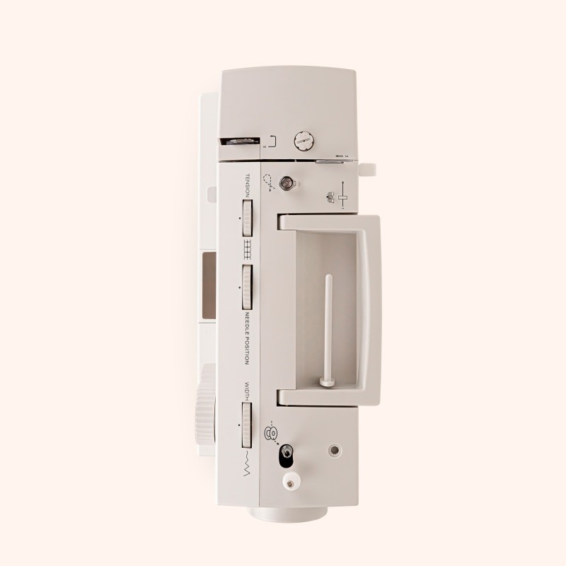 Machine à coudre Supera 5523